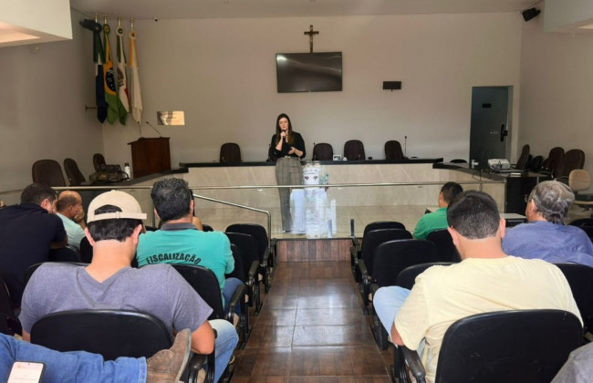 Câmara Municipal acompanha apresentação da minuta de atualização do Código Tributário