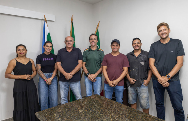 Presidente da Câmara, Flávio Brito, anuncia a primeira Corrida do Rio Verde do Pantanal
