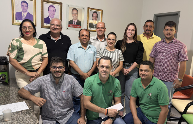 Vereadores se reúnem e discutem sobre aplicação de emenda impositiva para fortalecer a saúde em Rio Verde
