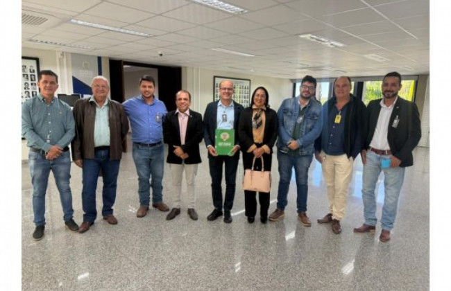 VEREADORES DE RIO VERDE PARTICIPAM DE REUNI&Atilde;O NA ASSEMBLEIA LEGISLATIVA EM BUSCA DE AVAN&Ccedil;OS PARA O MUNIC&Iacute;PIO