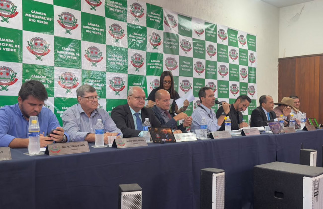 C&acirc;mara Municipal aprova LDO para 2027 e projeto segue para an&aacute;lise do Executivo